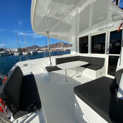 Interior de lujo alquiler de barcos en Lanzarote